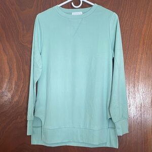 Moshu women’s size medium sweatshirt